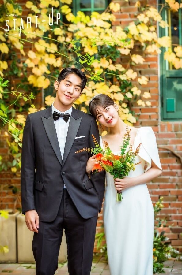 [잡담] 수지 스업이랑 안나에서 | 인스티즈