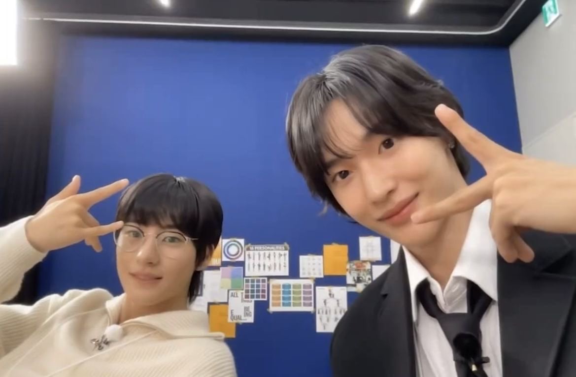 [잡담] 원빈 앤톤 너무 귀여워 ㅋㅋㅋㅋㅋㅋㅋㅋㅋ | 인스티즈