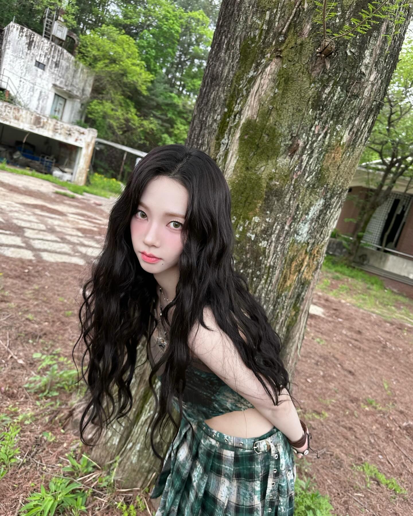 [잡담] 에스파 Live my life 컨포 카리나 너무 예쁘지않아? | 인스티즈