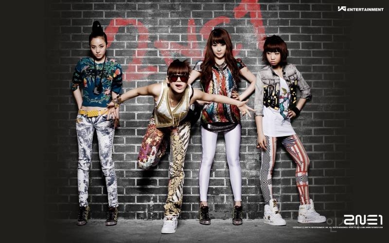 2NE1 4명 멤버가 오늘 공개한 사진.jpg | 인스티즈