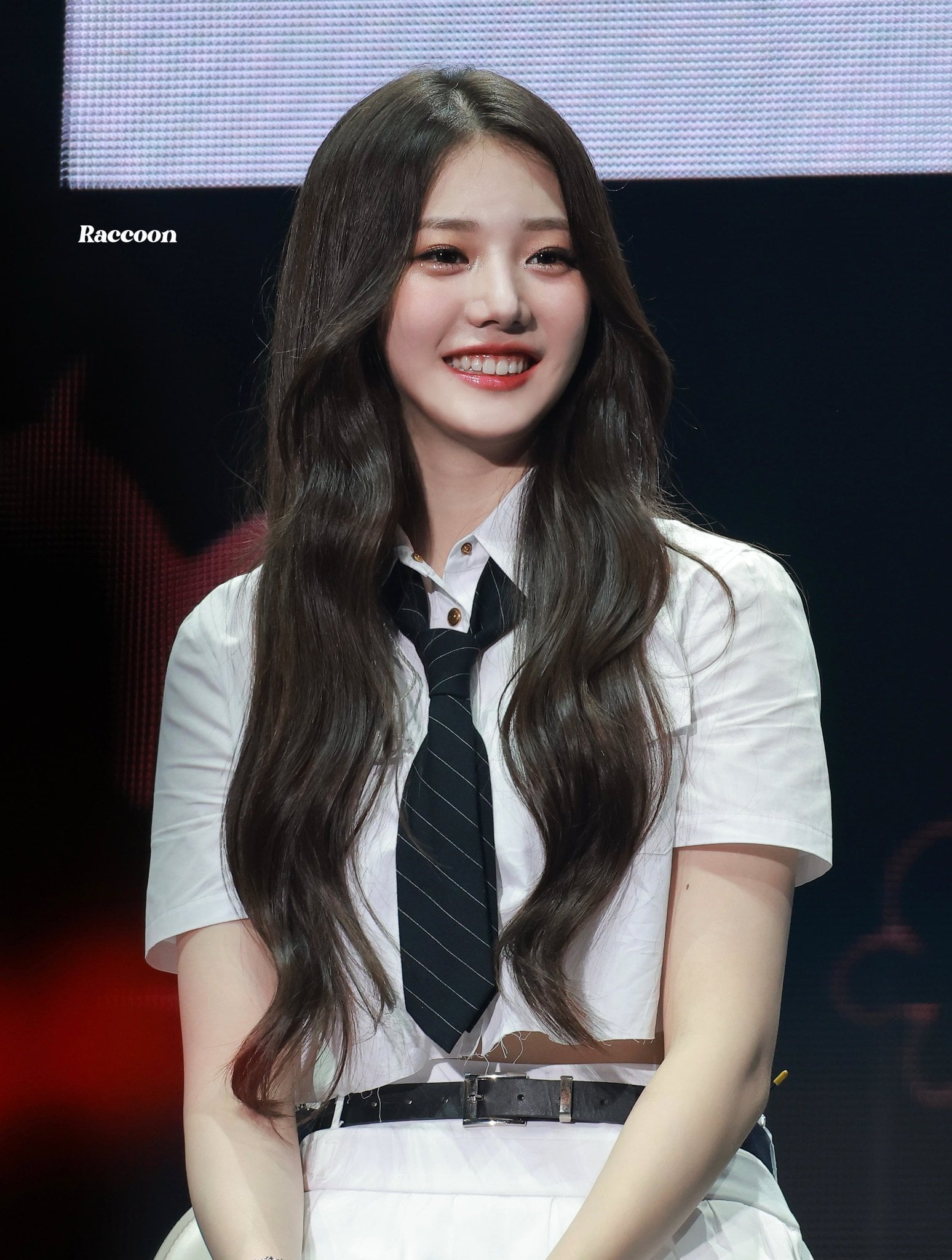 [잡담] 베몬 로라 진짜 우아하고 청순미소녀다.. | 인스티즈
