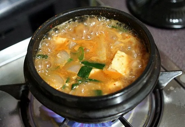 고깃집에 갔는데 사장님이 4개 중에서 하나 서비스로 주겠다고 하심 | 인스티즈