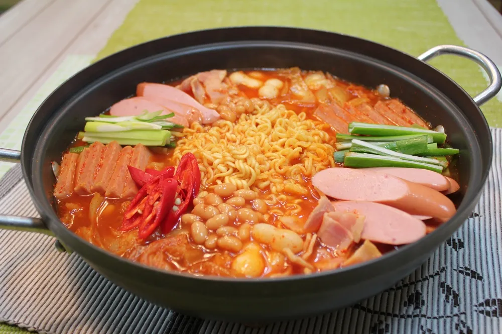 고깃집에 갔는데 사장님이 4개 중에서 하나 서비스로 주겠다고 하심 | 인스티즈