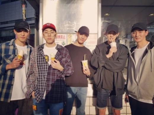 [마플] 엑소 찬열 ㅂㄴㅆ 이종현 같이 여행 다닌거 맞네 | 인스티즈