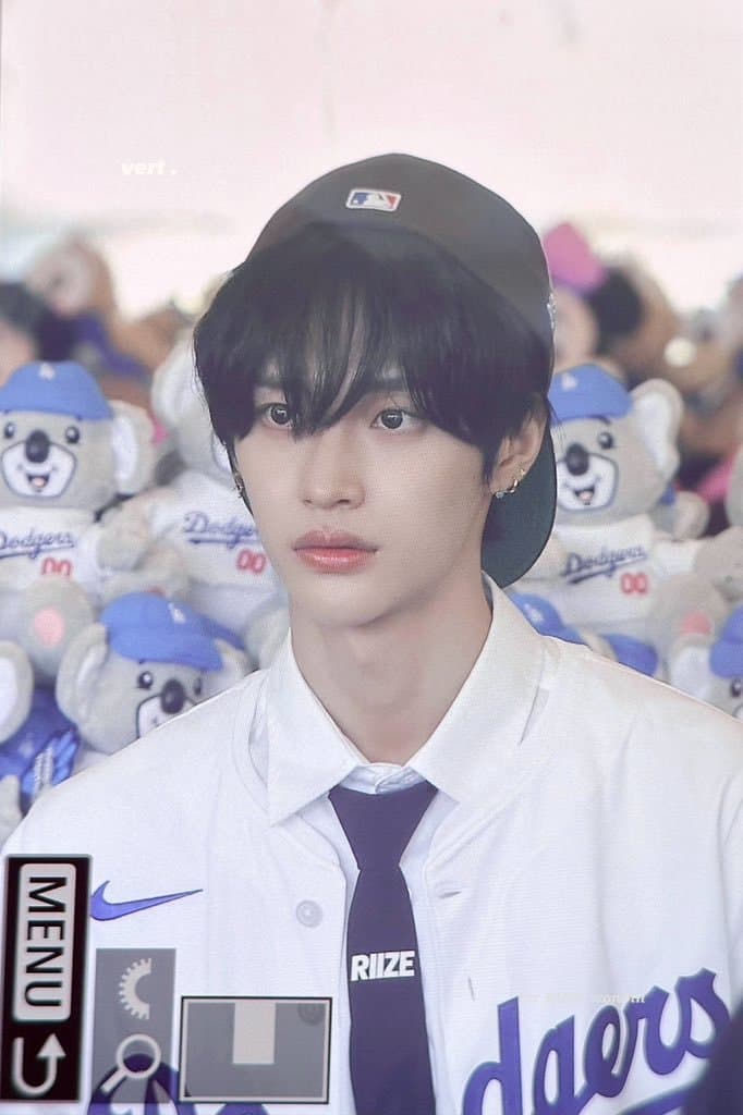 [잡담] 원빈이 오늘 진짜뭐지 ? ................ | 인스티즈