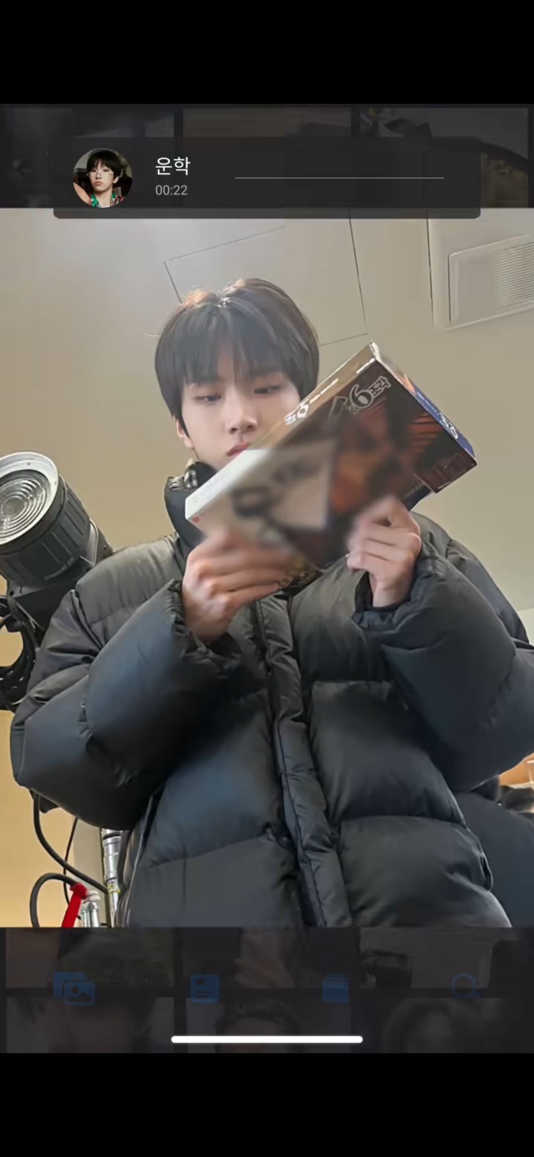 [잡담] 내기준 여태 본 남돌 중에 얘가 제일 흥미로움 | 인스티즈