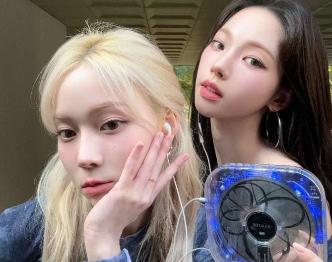 [정보/소식] "예판 언제인가요"…에스파, CD플레이어 앨범 발매 예고→블루투스까지 지원 | 인스티즈
