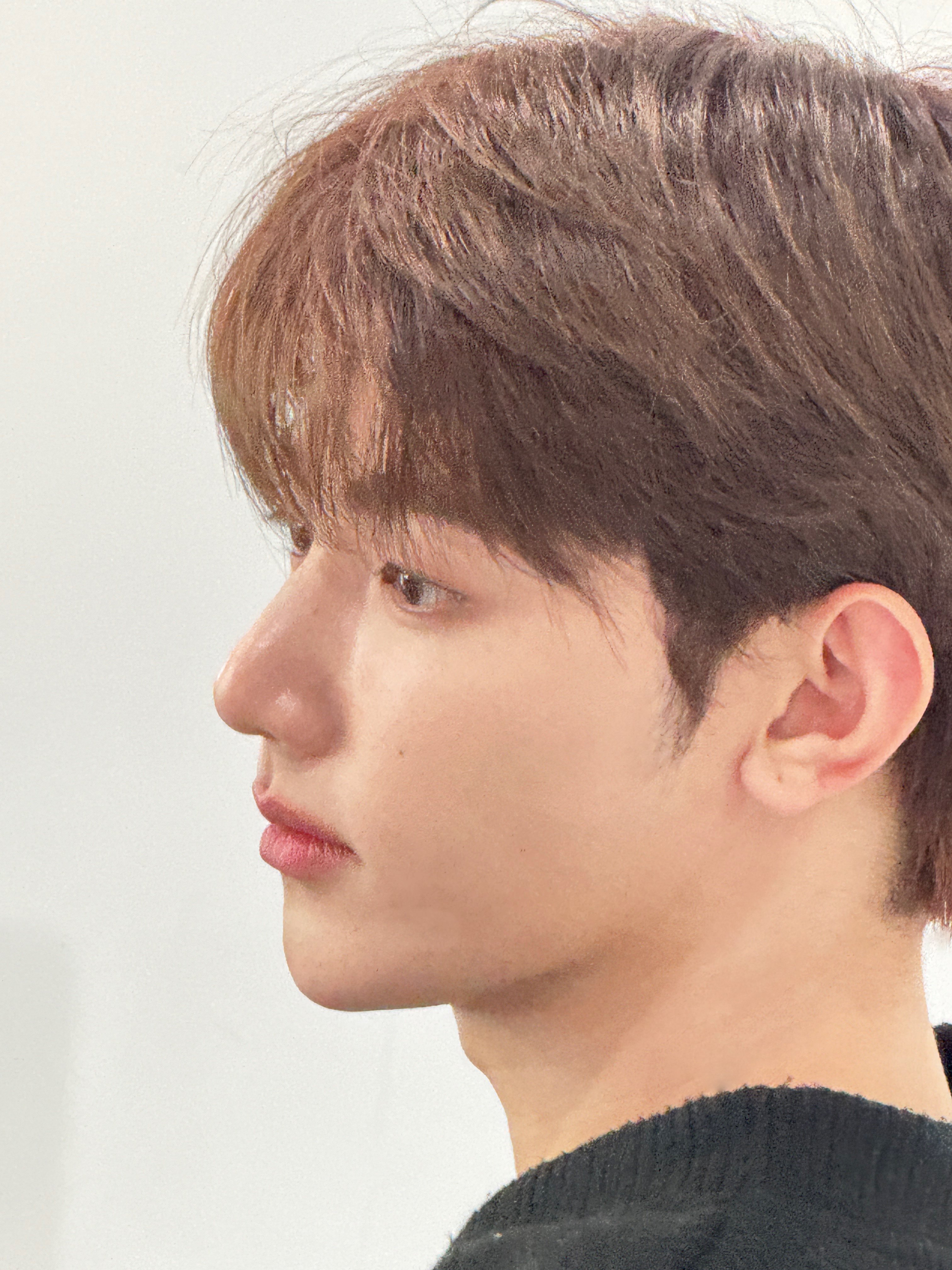 [잡담] 집단지성.. 장하오 이런 보정?은 누가 뭘로 찍어줘야 가능해?? | 인스티즈