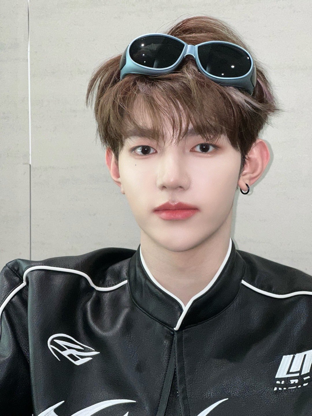 [잡담] 집단지성.. 장하오 이런 보정?은 누가 뭘로 찍어줘야 가능해?? | 인스티즈