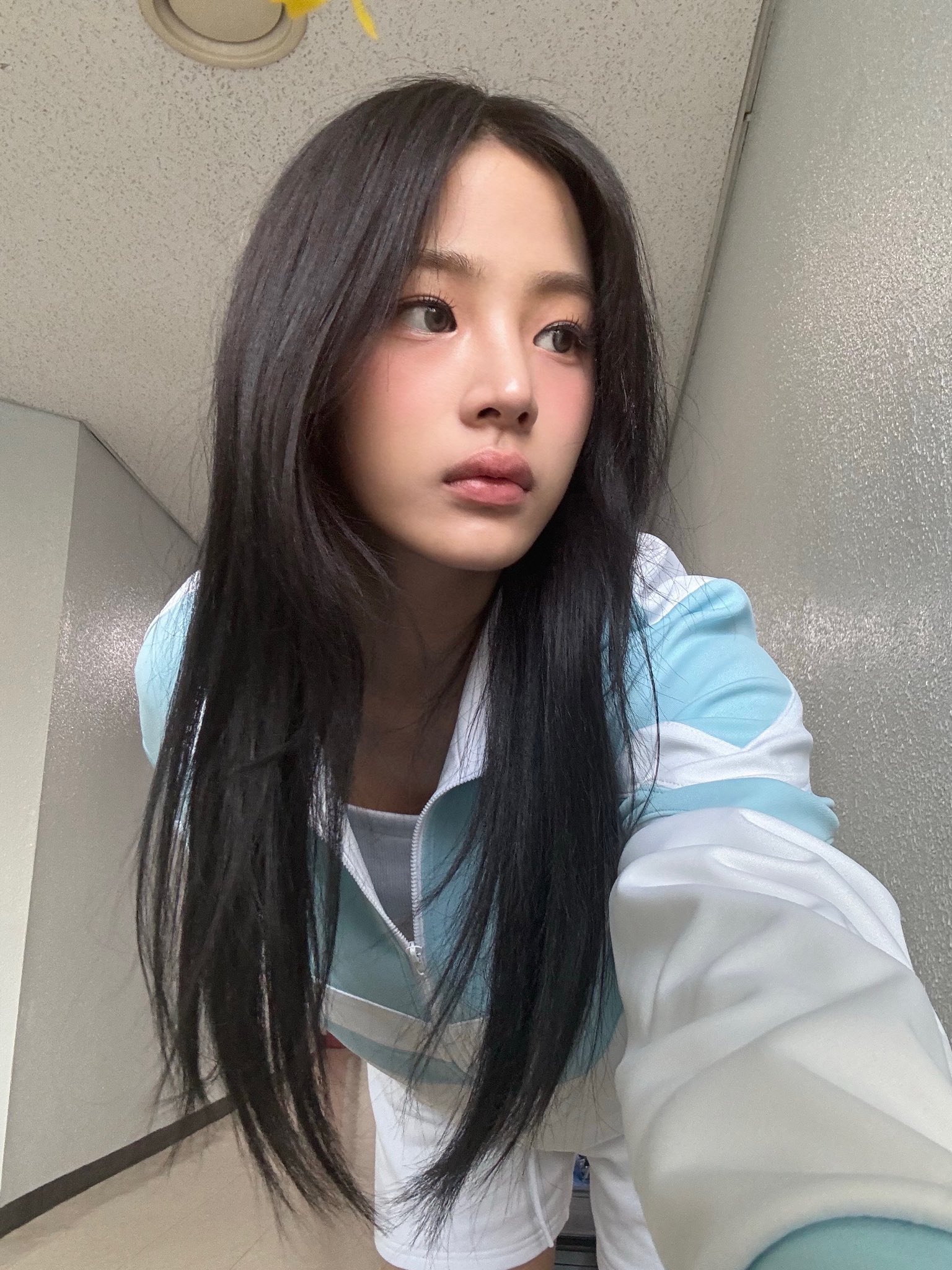 [잡담] 반희수들아 민지가 같이 점심먹쟤 | 인스티즈
