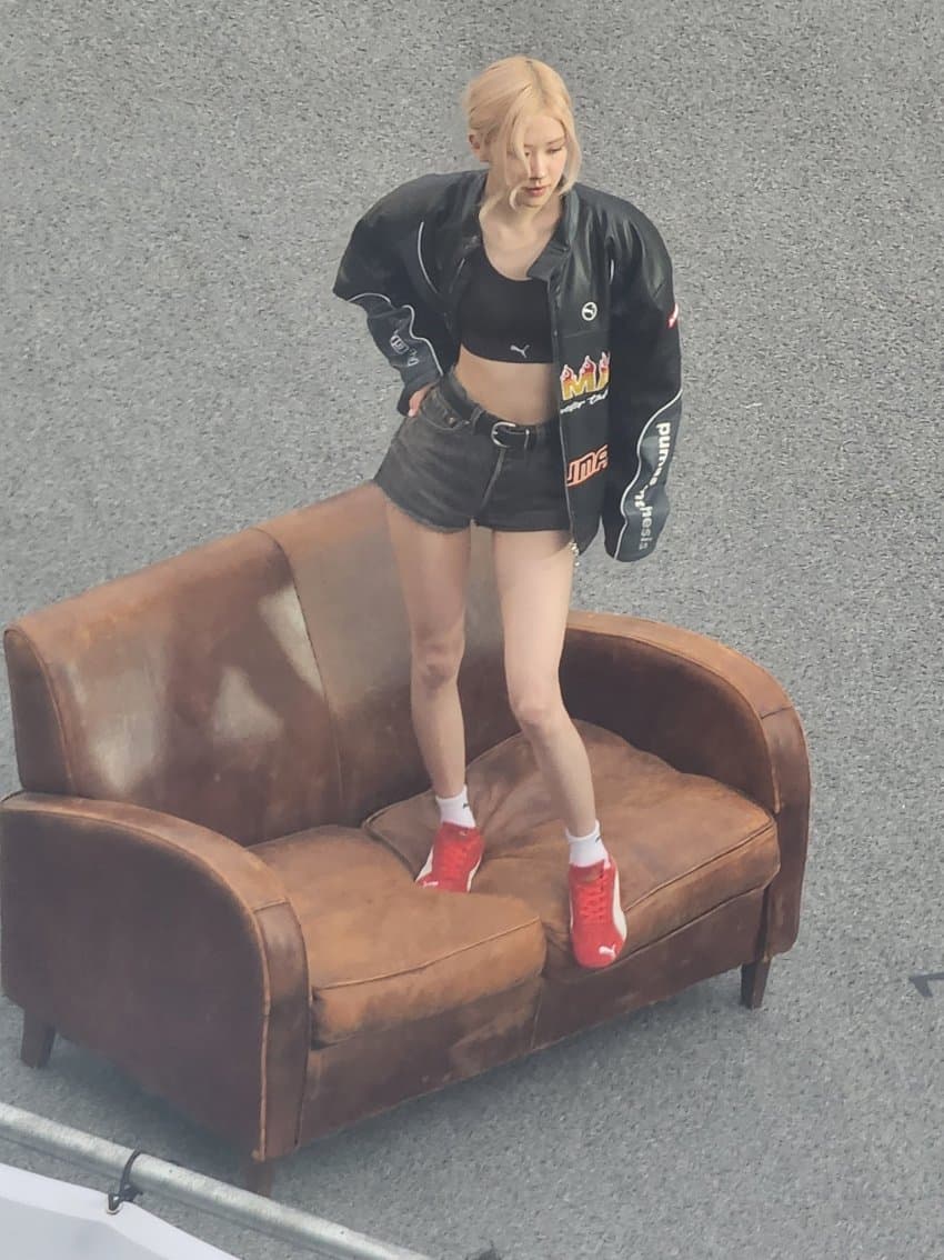 [잡담] 와 로제 푸마 찍나보네... | 인스티즈