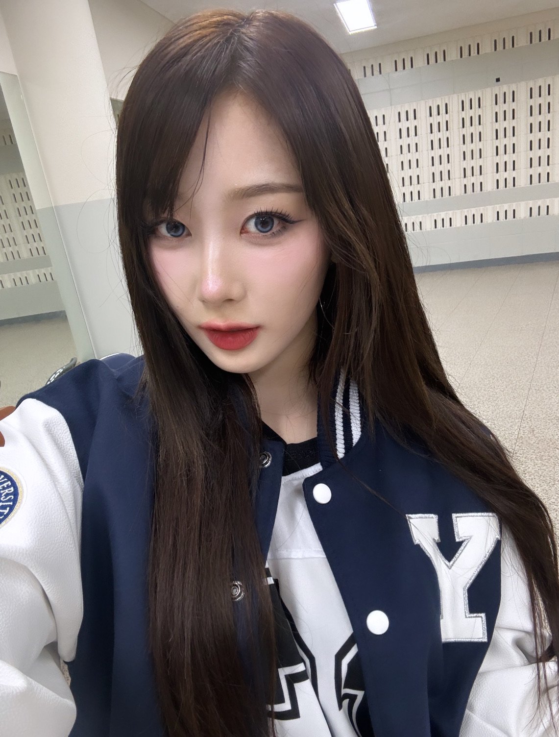 [잡담] 에스파 지젤은 이번 활동에서 생머리를 몇번 했을까 | 인스티즈