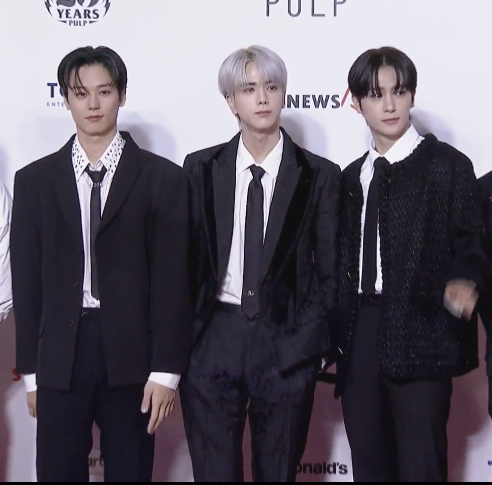 [잡담] 형님들 얼굴 좀 빌리겠습니다 (세븐틴 더보이즈 라이즈) | 인스티즈