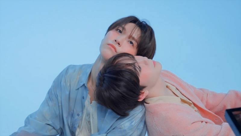 단체로 나스 블러셔 바르고 화보 찍은 NCT 위시 비하인드 | 인스티즈