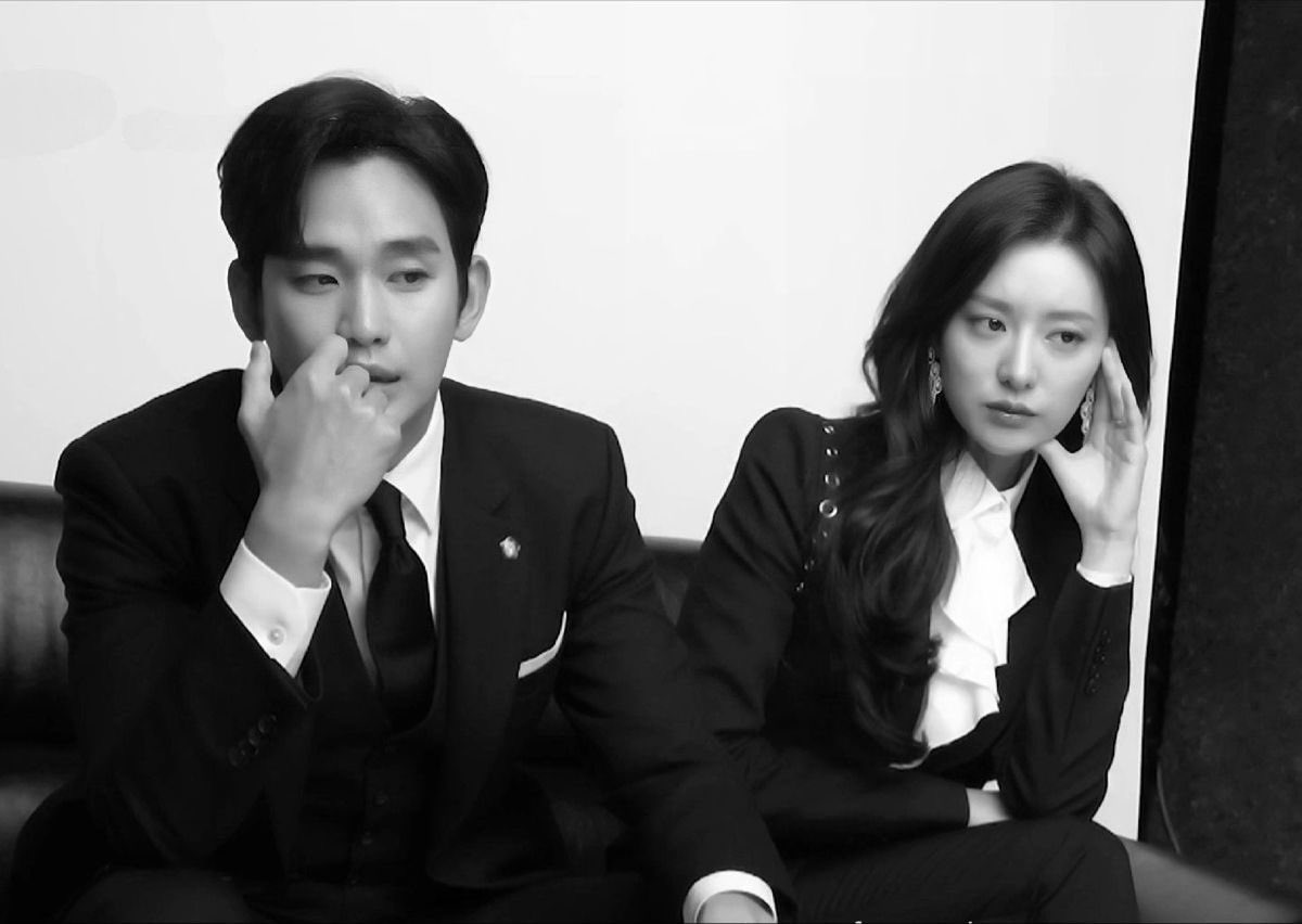 [잡담] 배우 김수현의 인생케미는 뭐같음??.gif | 인스티즈