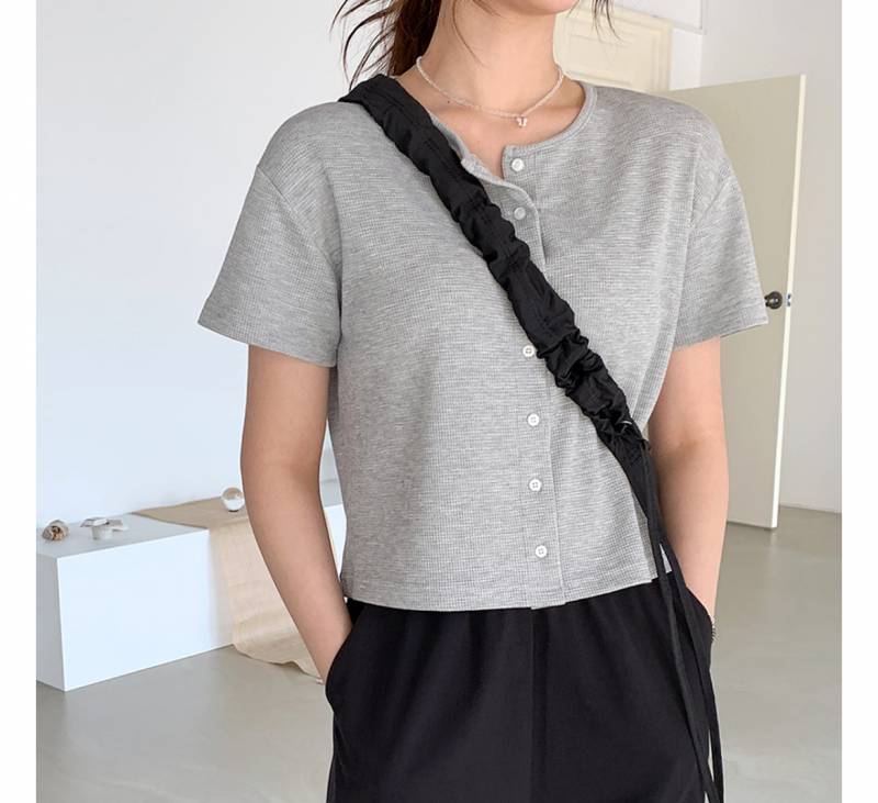 [잡담] 팔뚝커버에 진심인 팔뚝부자의 반팔 추천👚😆 | 인스티즈