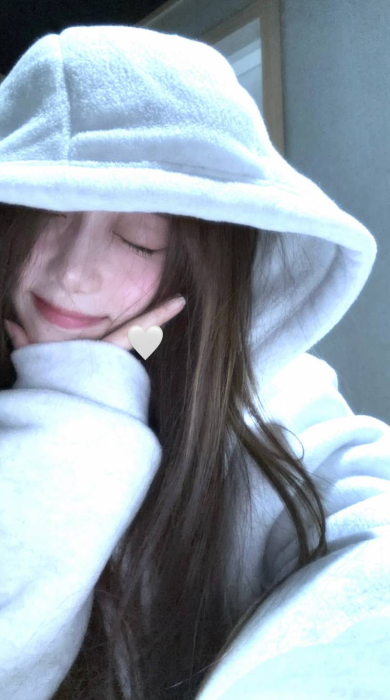 어릴 때 그대로 자랐다는 걸그룹 멤버 비주얼 | 인스티즈