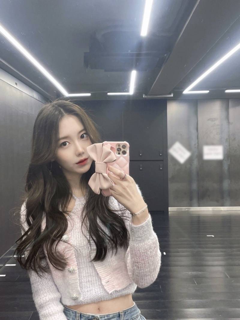 어릴 때 그대로 자랐다는 걸그룹 멤버 비주얼 | 인스티즈
