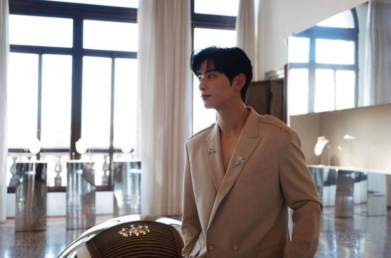 쇼메 왕자 아니냐는 오늘자 차은우.jpg | 인스티즈
