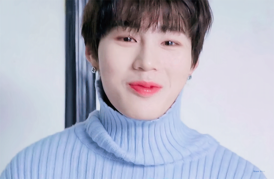 [잡담] 하성운 시나모롤이다 vs 쿠로미다 | 인스티즈