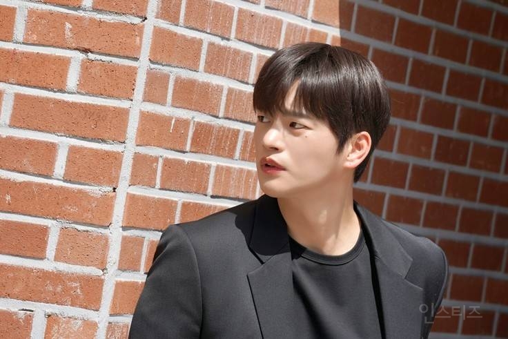 게이윌 - 이러지마 제발 파트2 '내게 어울릴 이별 노래가 없어' 비하인드 사진 | 인스티즈