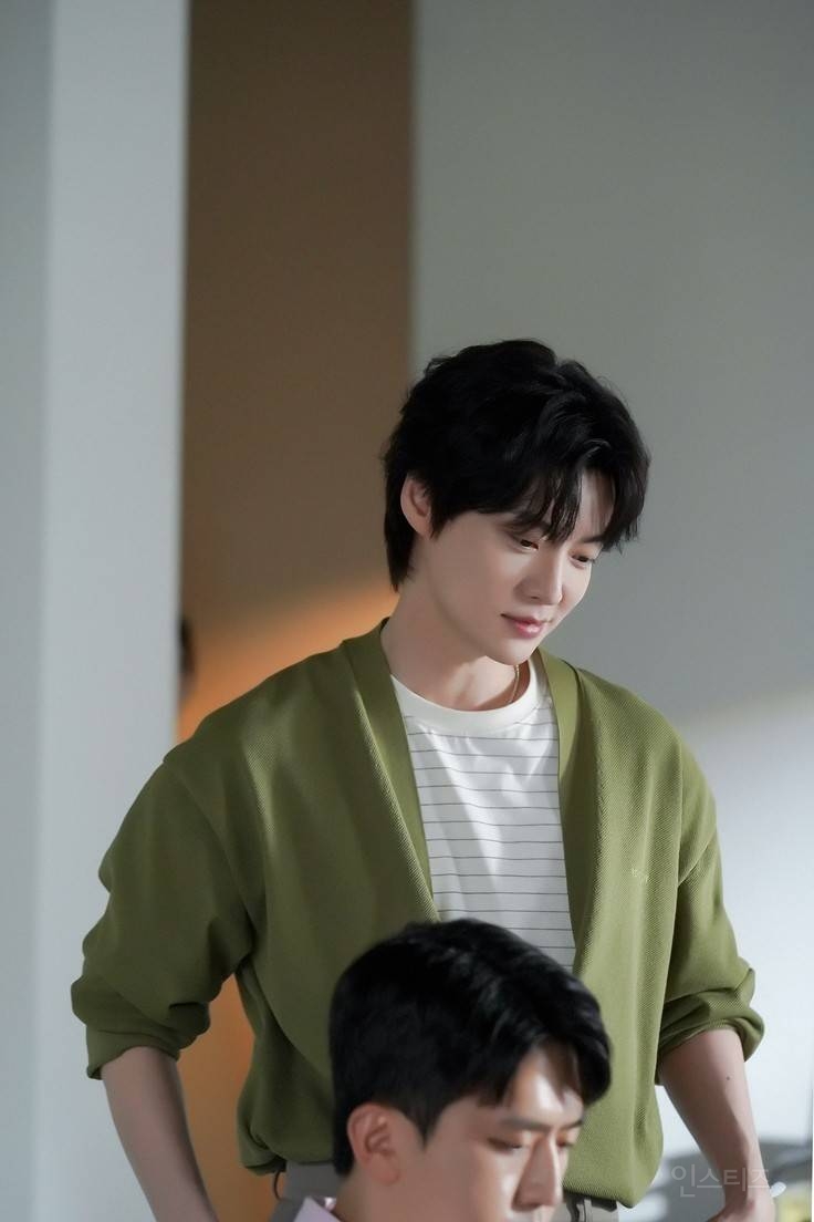 게이윌 - 이러지마 제발 파트2 '내게 어울릴 이별 노래가 없어' 비하인드 사진 | 인스티즈