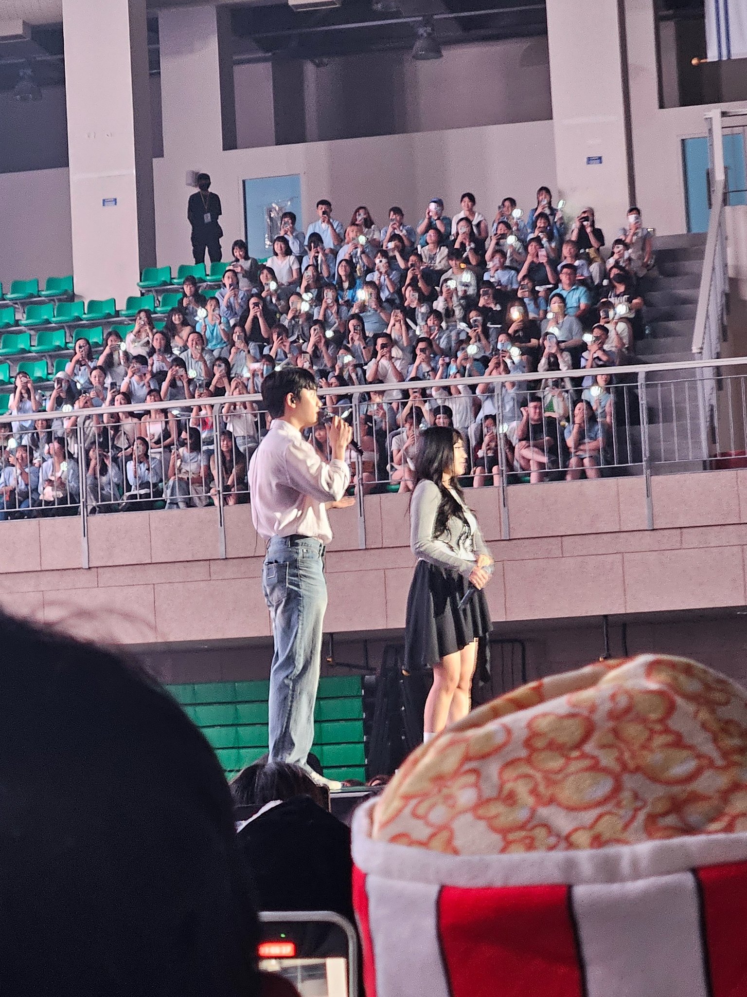 [잡담] 나 이제 얘네 둘만 봐도 설렘 이영지x도경수 | 인스티즈