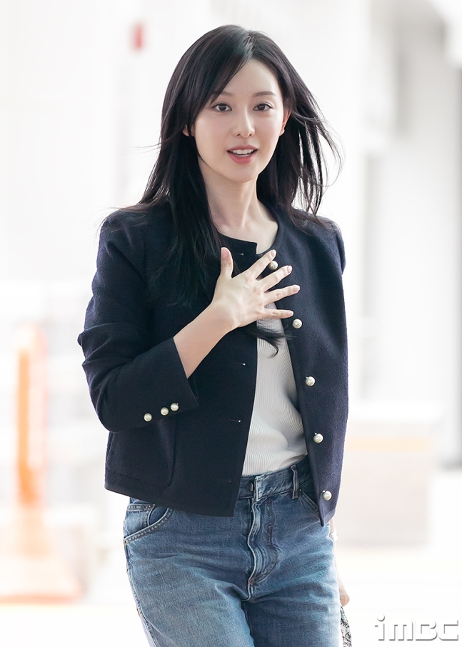 [정보/소식] [포토] 김지원, 나의 출국일지 | 인스티즈