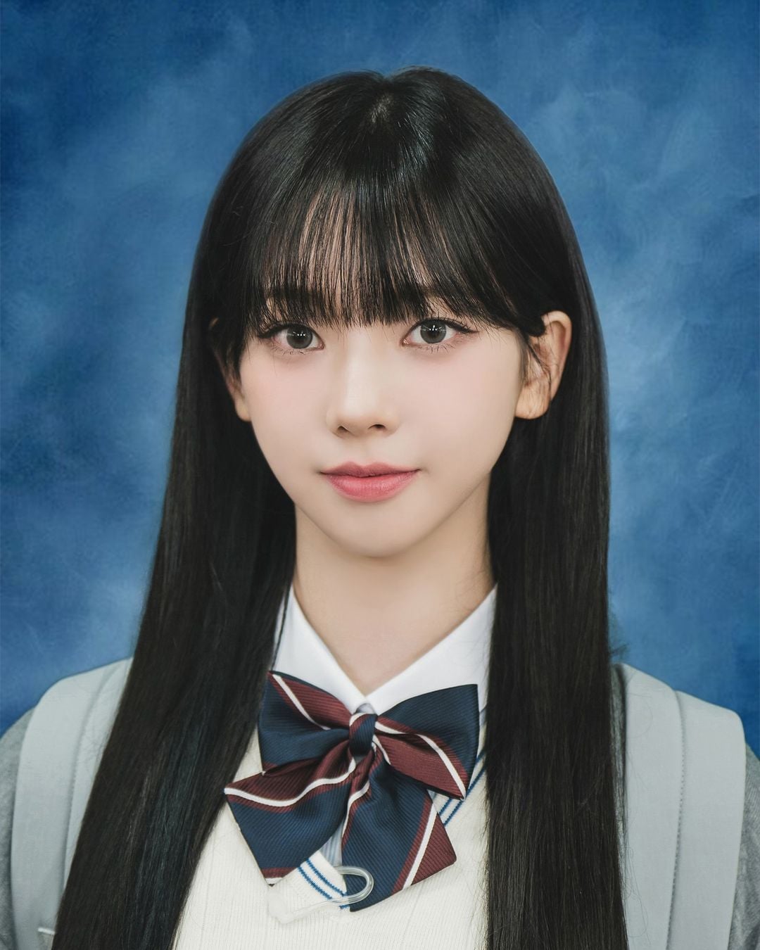 [정보/소식] 에스파, 초신성에서 온 졸업사진…대표 얼짱은 카리나 | 인스티즈