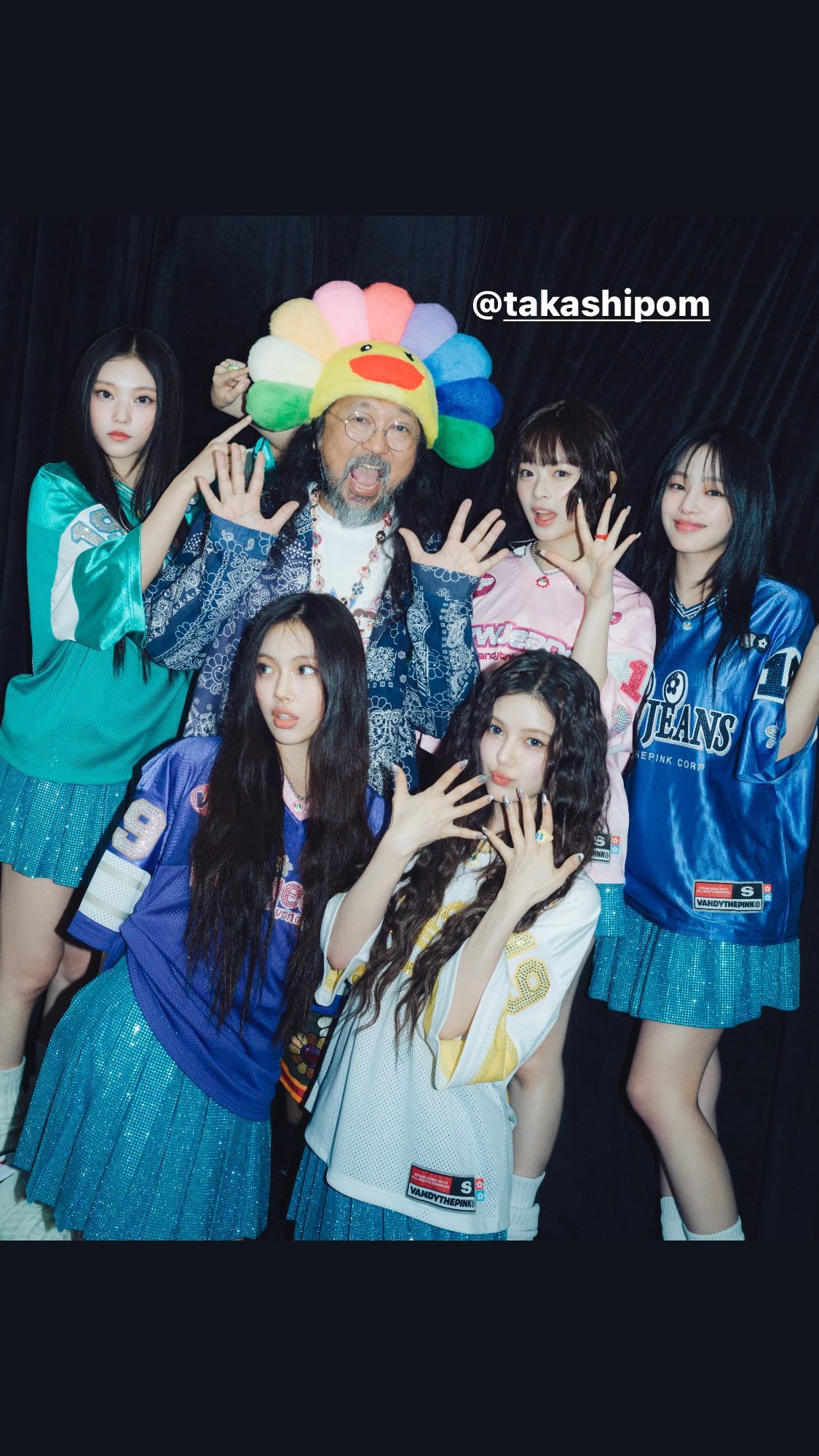 [정보/소식] 뉴진스 인스스 (with 무라카미 다카시) | 인스티즈