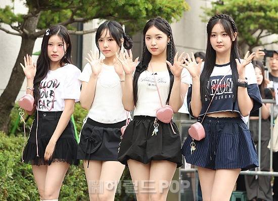 오늘자 걸그룹 캔디샵 뮤직뱅크 출근길.jpg | 인스티즈