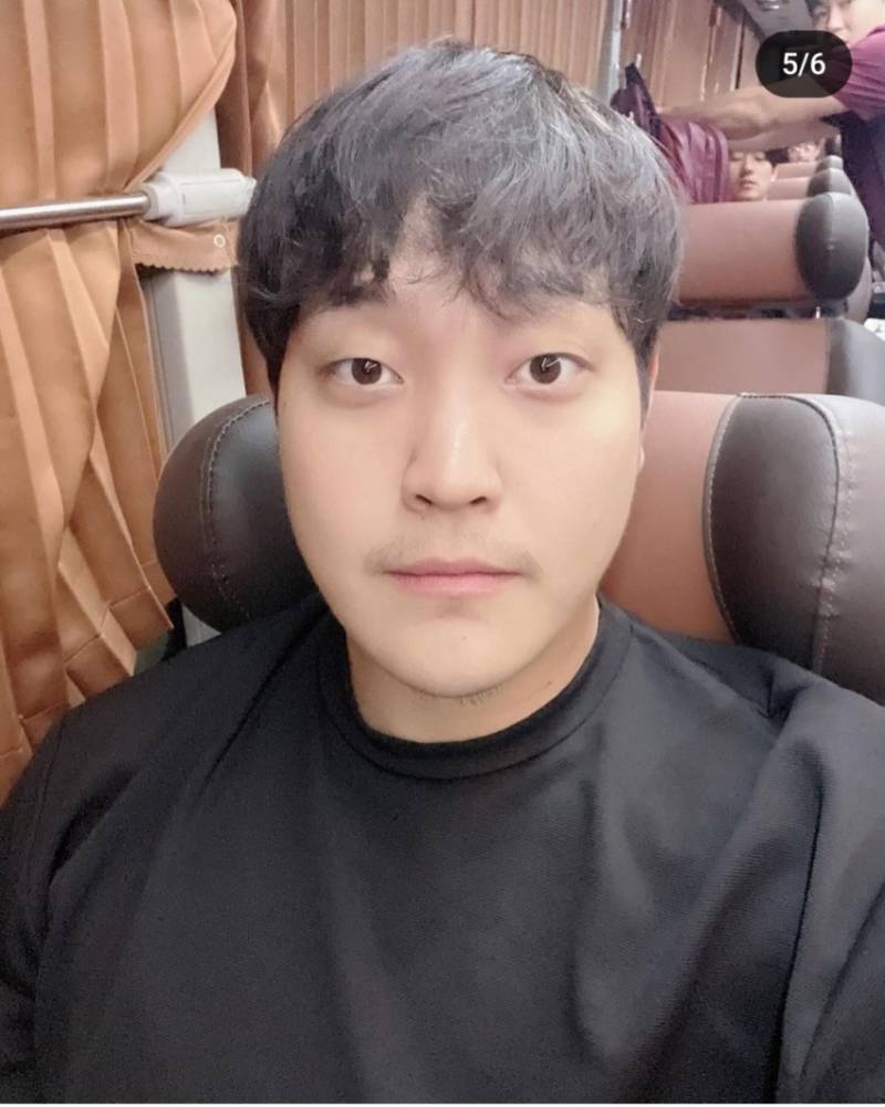 [잡담] 이정도 외모면 어디가서 아이돌 멤버라고 해도 믿을듯 | 인스티즈
