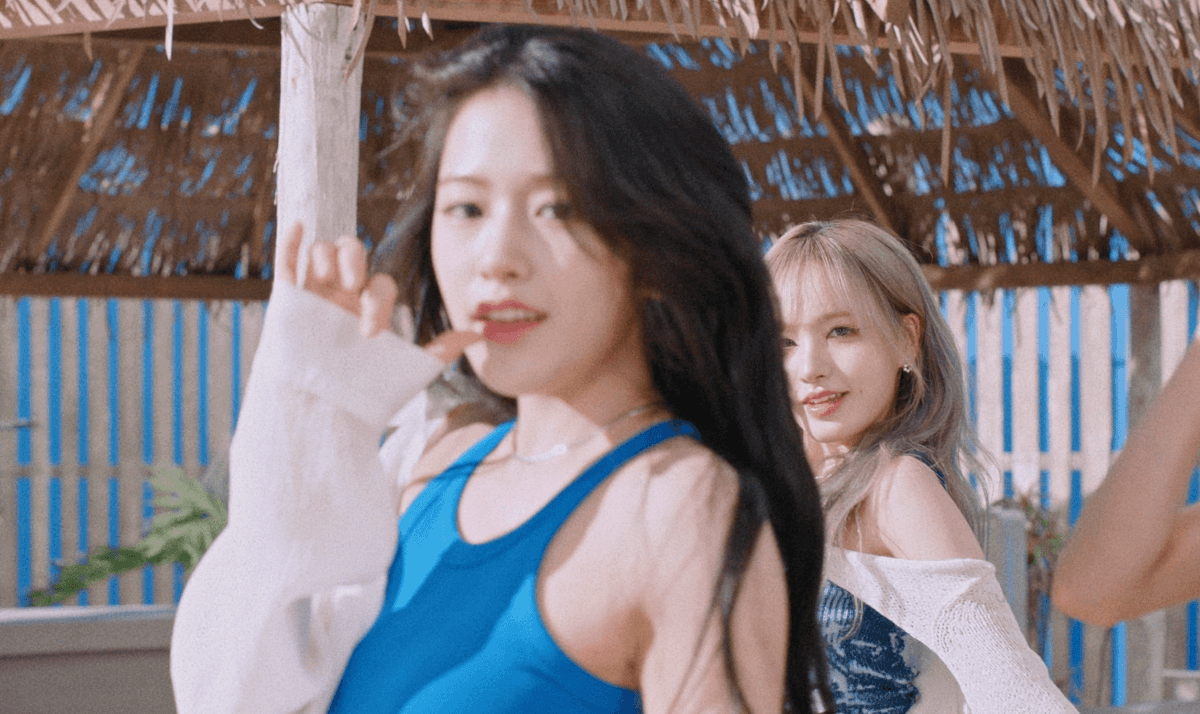 아이브 데뷔 후 처음으로 제대로 된 썸머송 들고온 펩시X아이브 썸머페스타.gif | 인스티즈