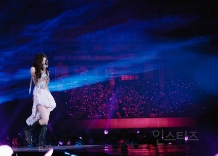 "어텐션! 도쿄돔 버니즈"…뉴진스, 초자연적 신드롬 | 인스티즈