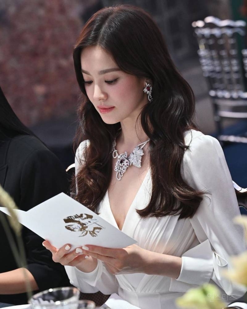 오늘자 송혜교 인스타에 업뎃된 차은우 ㅋㅋㅋㅋㅋㅋ | 인스티즈
