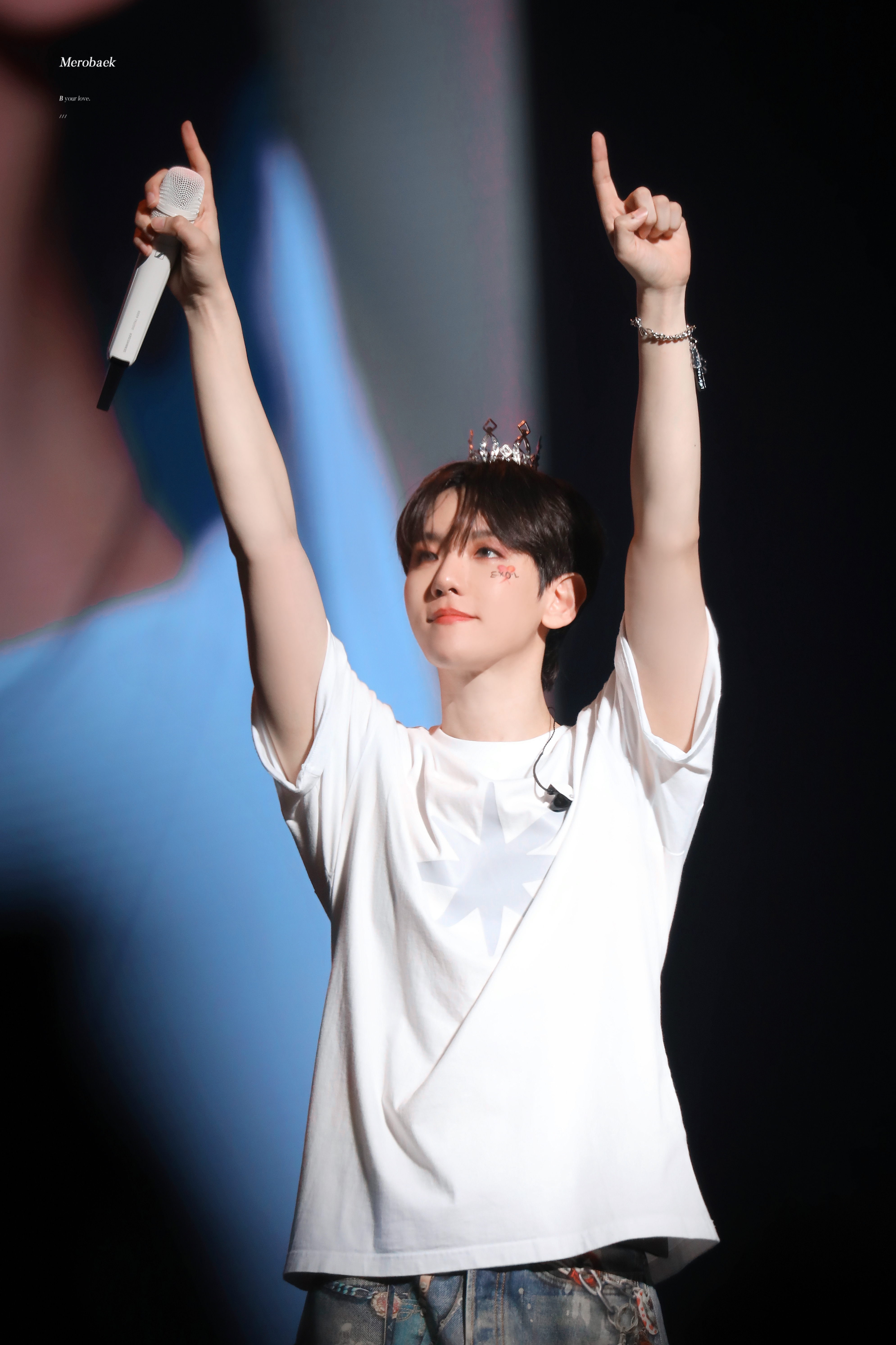 [미디어] 240629 Lonsdaleite in Macau 백현 고화질💎✨🐶 | 인스티즈