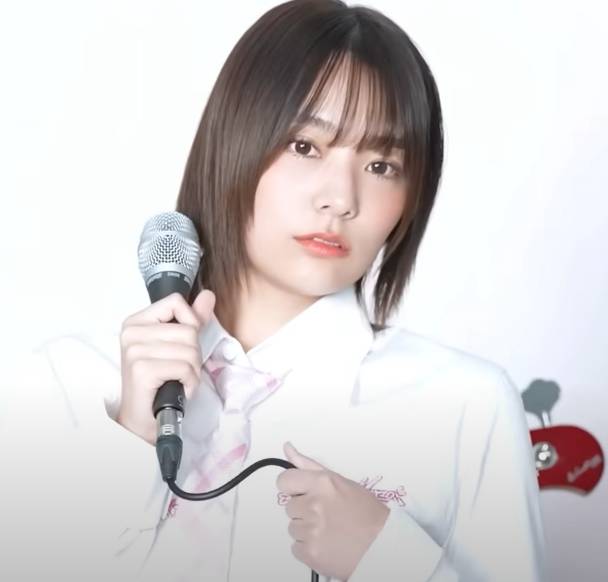오늘로 결성 1주년 된 QWER | 인스티즈