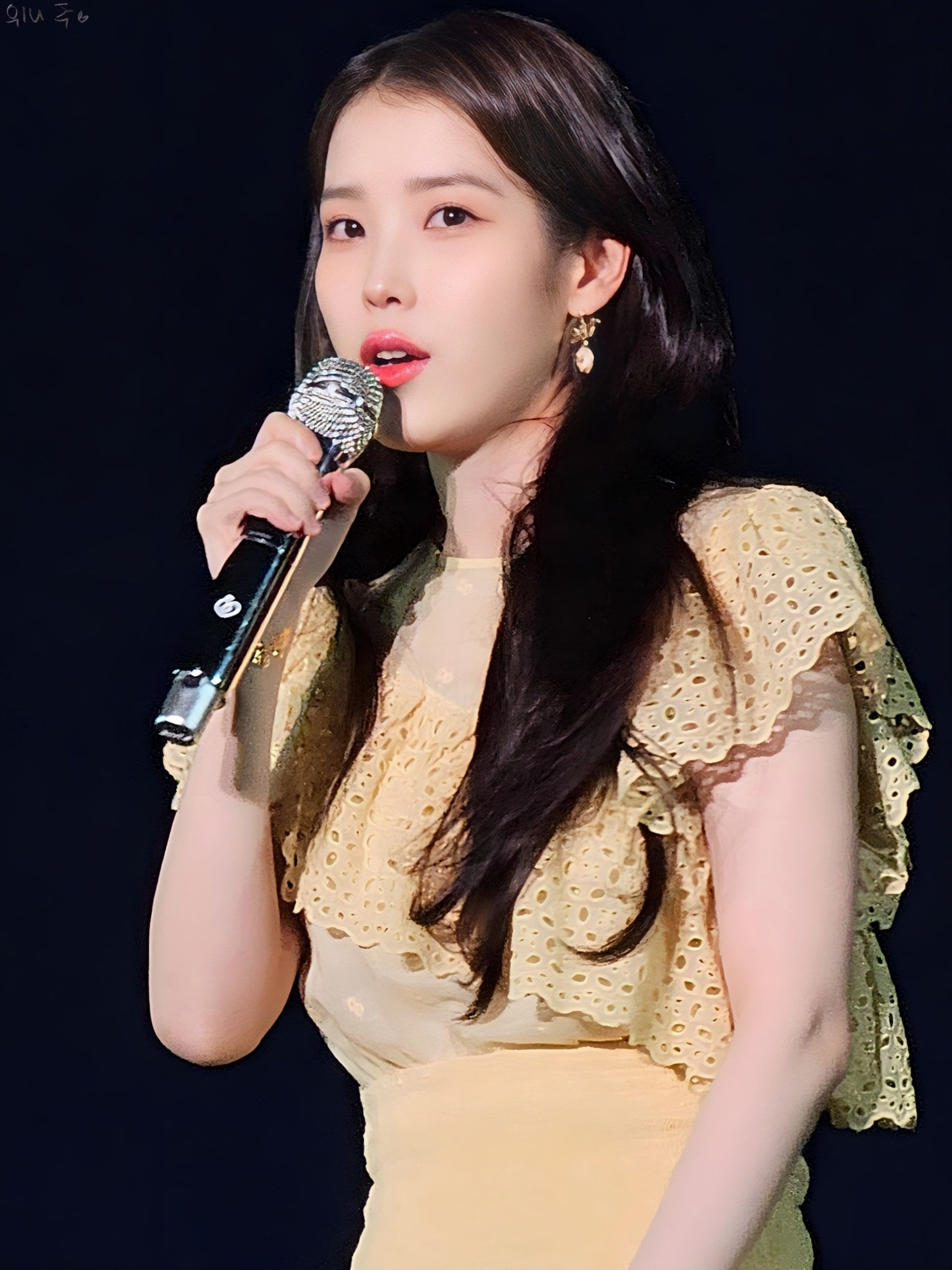 [잡담] 아이유 요즘 용안 미쳤어 | 인스티즈