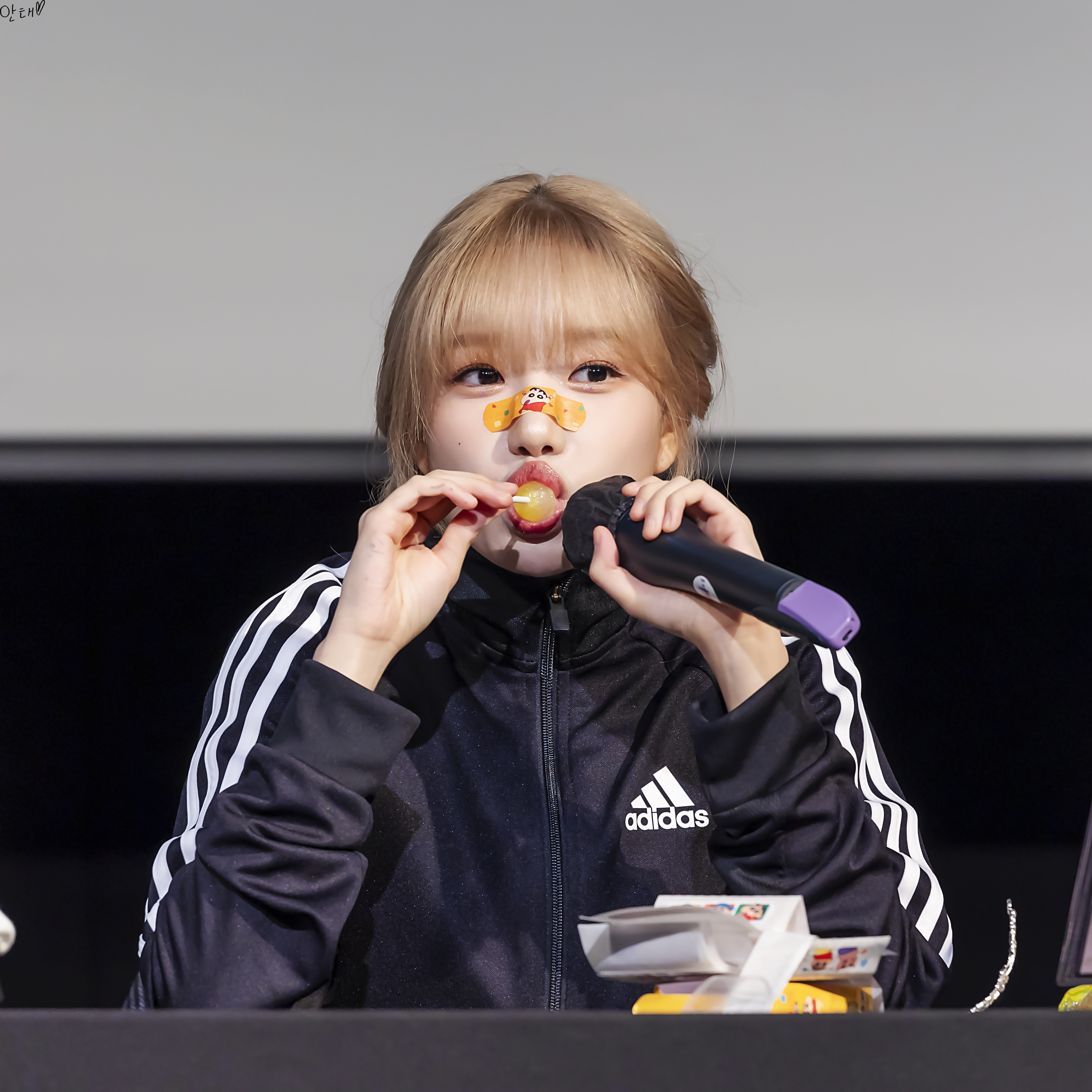 설렘의 대명사로 쓰이는 아이돌 아디다스 착장 모음 | 인스티즈