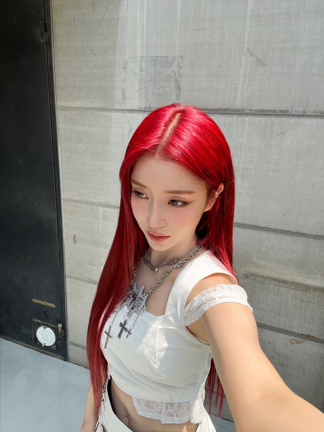 스춤에 등장하는 에리얼 진짜 너야……..? | 인스티즈