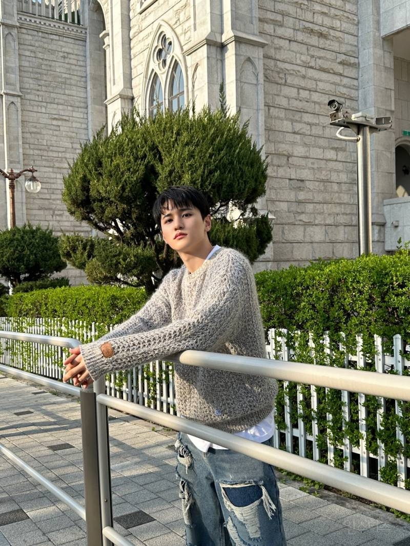 팬한테 감동 주는 모아이 석상.jpg | 인스티즈