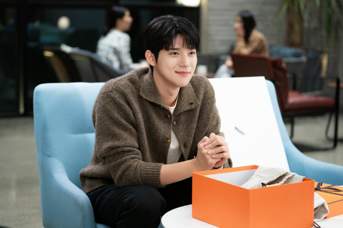 [잡담] 문상민 강아지상이네 짱귀 | 인스티즈