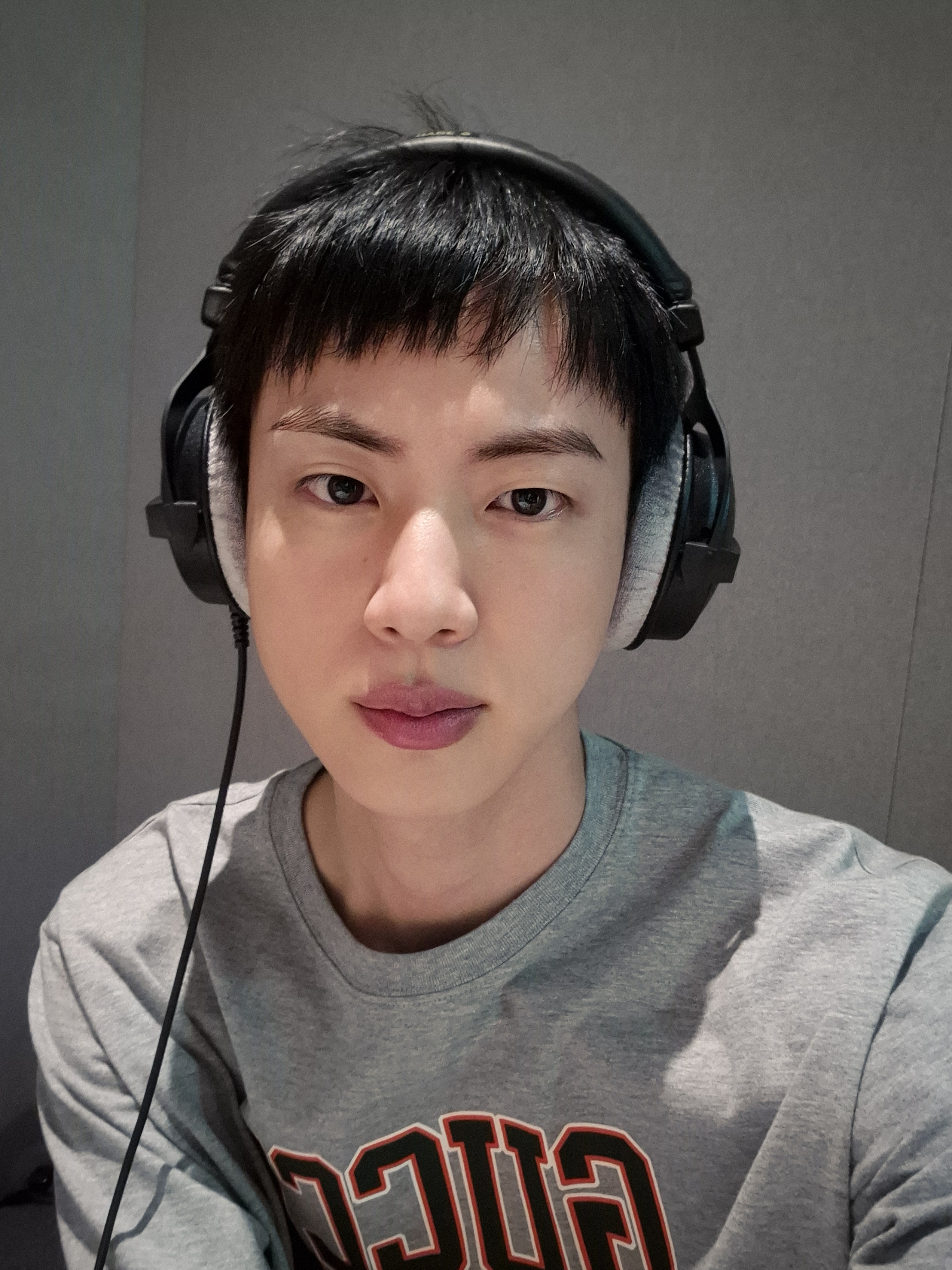 [잡담] 방탄 진 녹음실이다👀 | 인스티즈