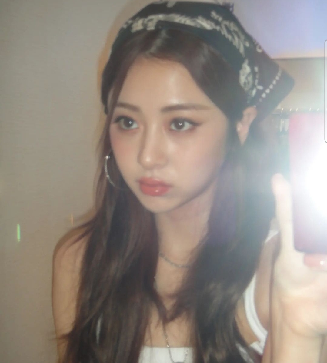 [잡담] 방금 올라온 허윤진 인스타 핫걸 ㄹㅈㄷ | 인스티즈