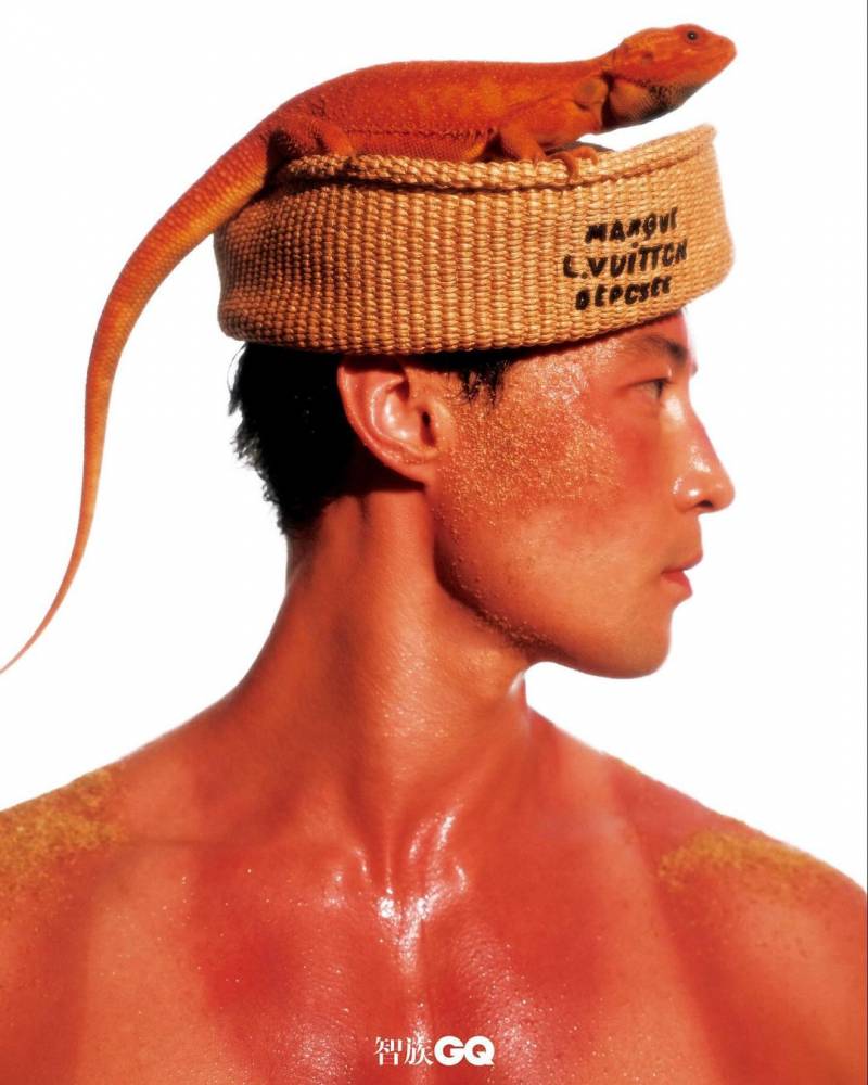 현재 난리난 중국 GQ 열사병 주제 화보.JPG (후방) | 인스티즈