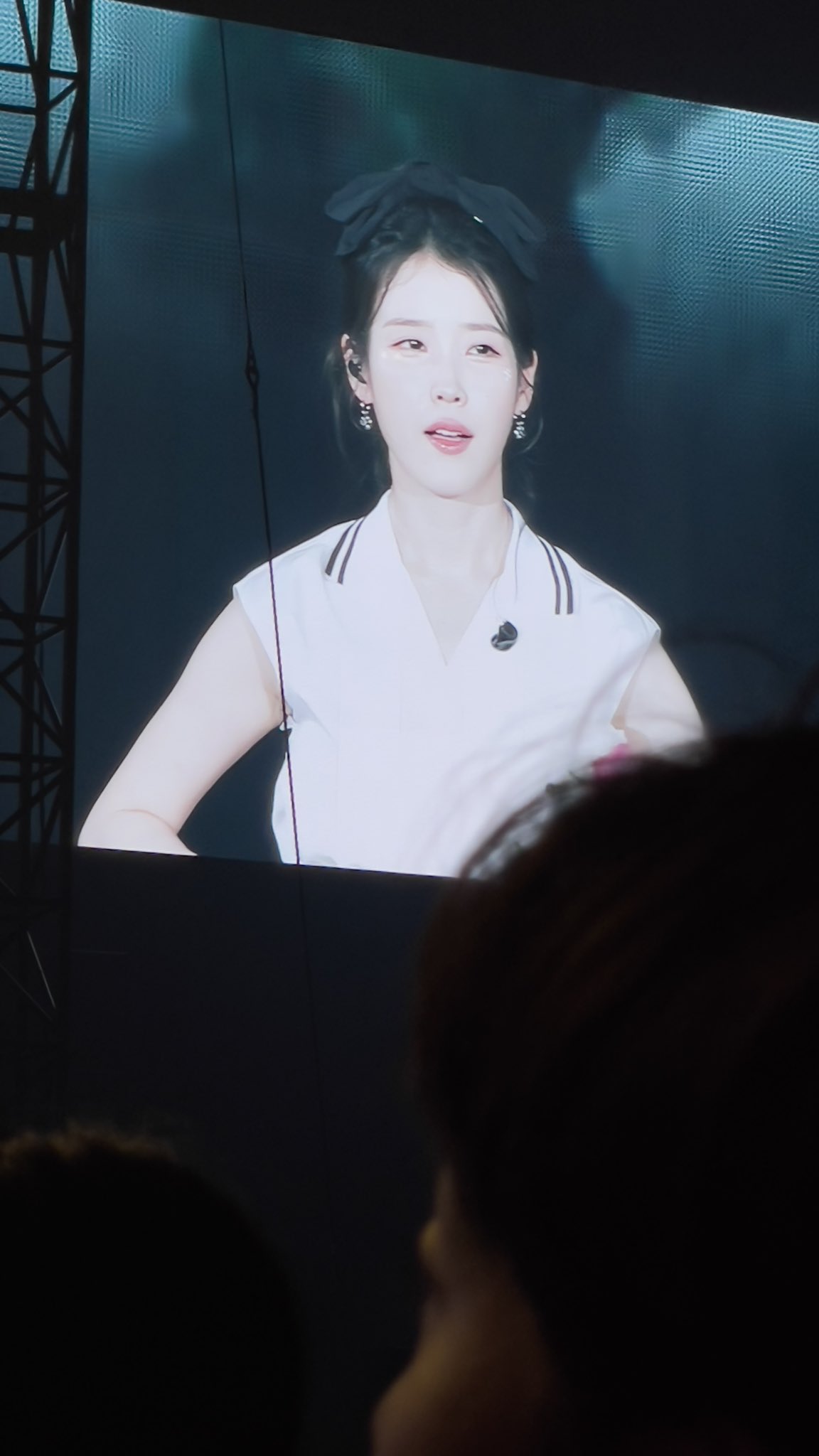 [잡담] 오늘 아이유 너무 뽀둥하다..... | 인스티즈