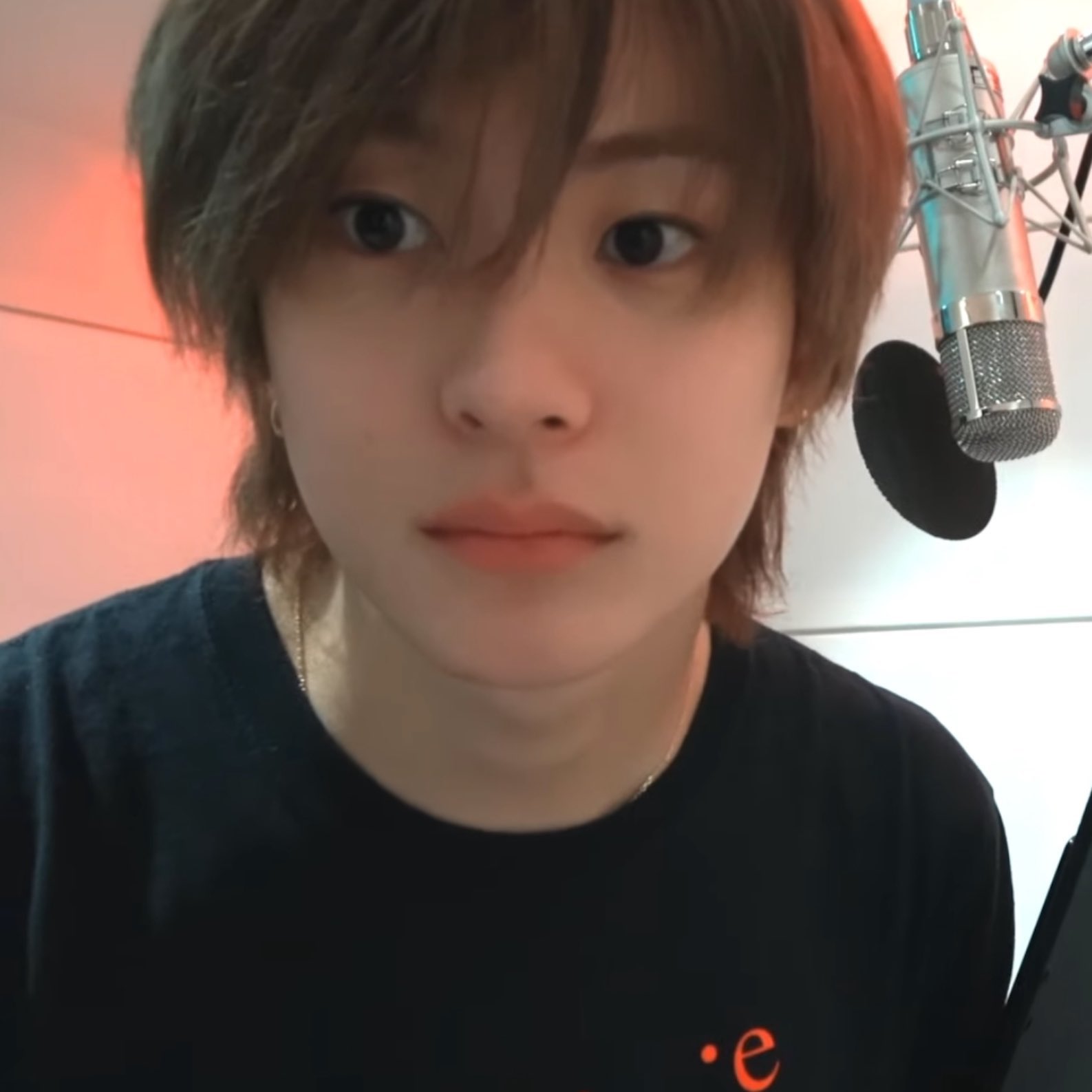 [잡담] 앤톤 이해하지말고 느끼세여 | 인스티즈