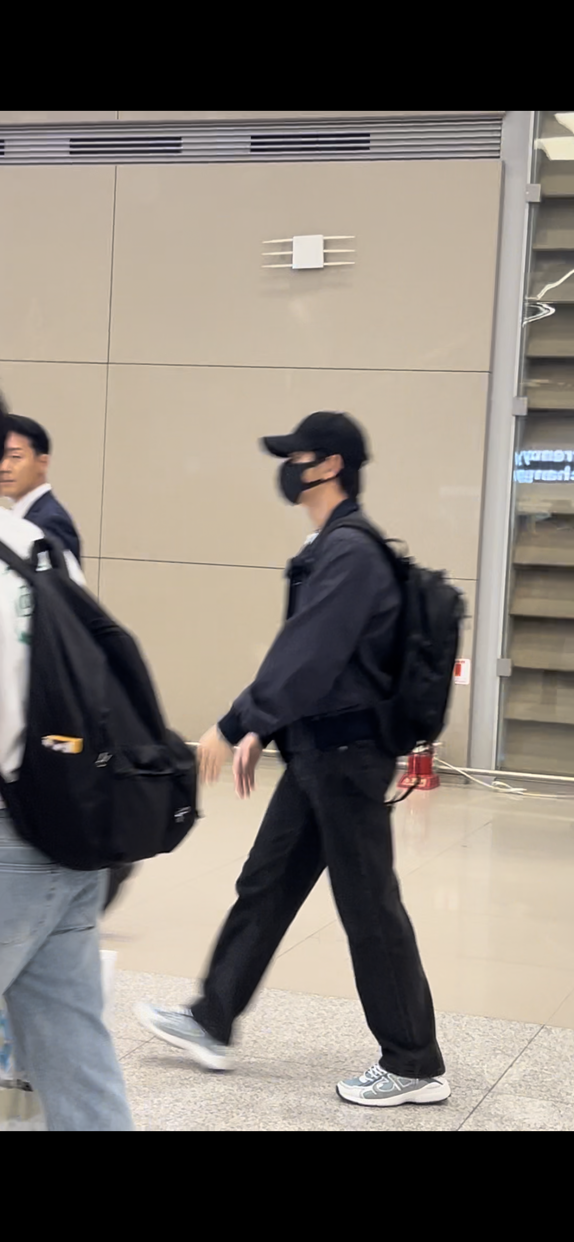 [잡담] 오늘 김수현 봤는데 | 인스티즈