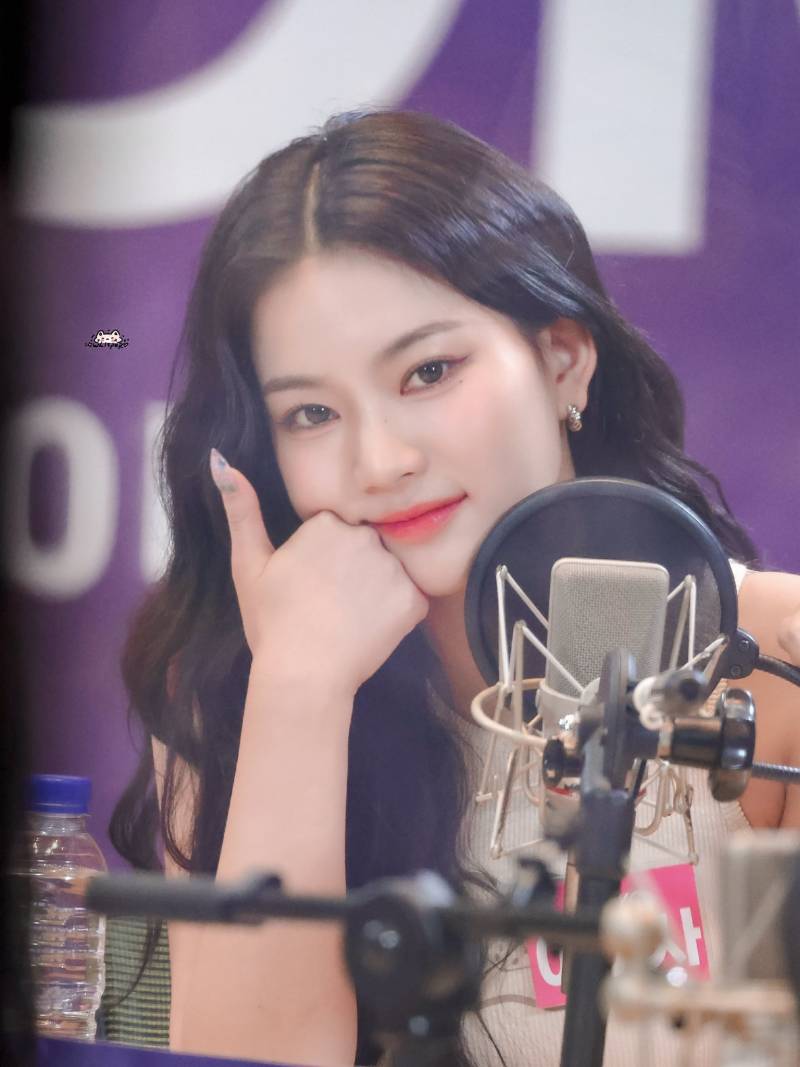 최근 메이크업 샵 바꼈다는 스테이씨 아이사 근황.jpg | 인스티즈