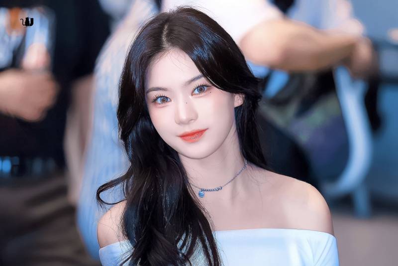 최근 메이크업 샵 바꼈다는 스테이씨 아이사 근황.jpg | 인스티즈